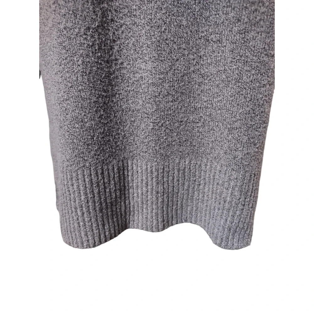 Thyme & Honey Women's Size L Long Sleeve Super Soft Gray Sweater Pullover V Neck